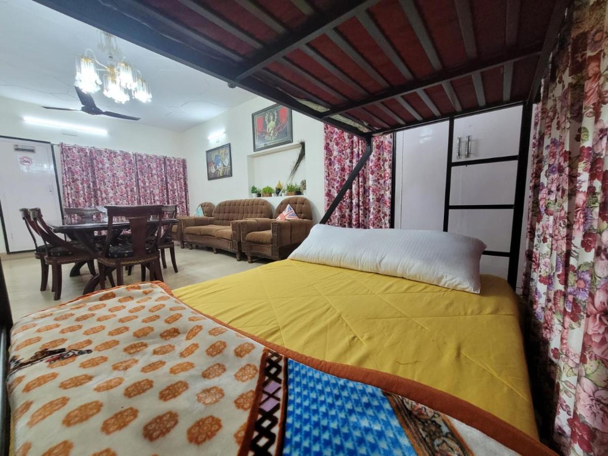 Dhairya's Villa Standard King Size Beekman Room Jammu Dış mekan fotoğraf