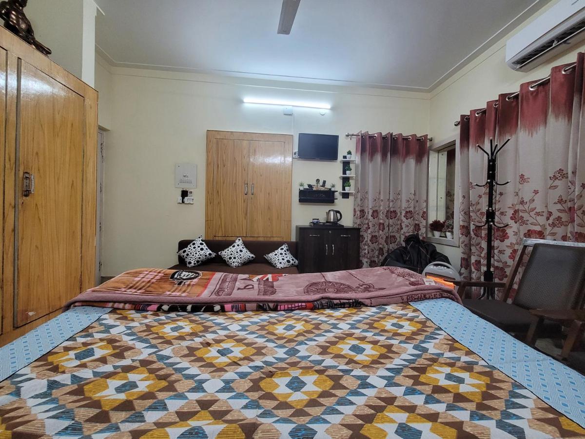 Dhairya's Villa Standard King Size Beekman Room Jammu Dış mekan fotoğraf